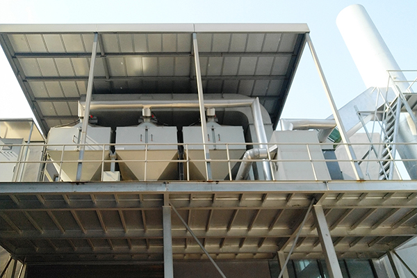 VOCS廢氣影響與廢氣治理設備全面解析：鄭州樸華科技的環(huán)保方案